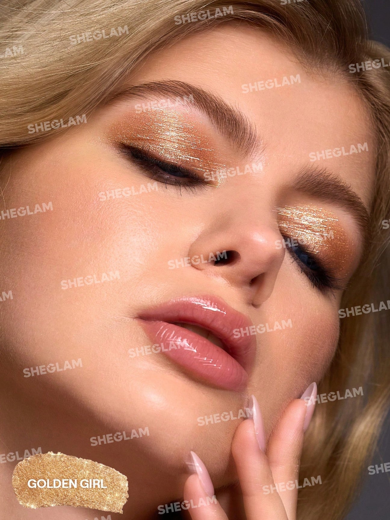Jelly glow stick for dewy, radiant finish